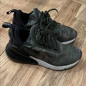 Air Max 270 Green Camo Sneakers